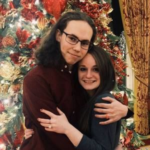 Meet your Posher, Marissa